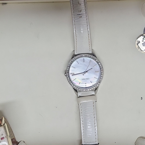 Watch DKNY - Picture 3 of 7